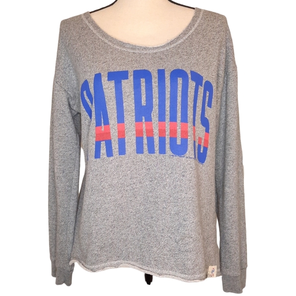 Junk Food Clothing Tops - Junk Food New England Patriots Women's Sweatshirt Medium